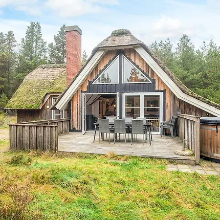 Luxury Retreat In Ferienhaus *