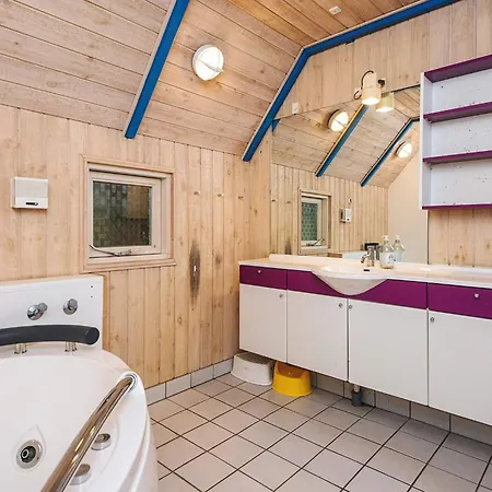 Ferienhaus Luxury Retreat In *